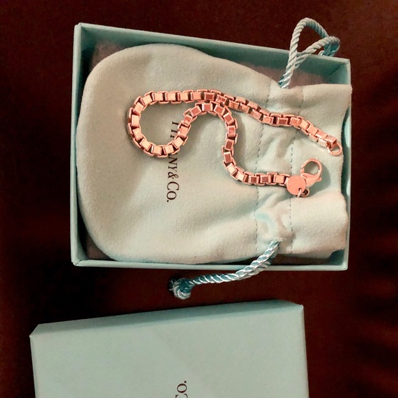 Tiffany & Co. Jewelry - Tiffany & Co Venetian Link Bracelet Tiffany & Co. Jewelry - Tiffany & Co Venetian Link Bracelet